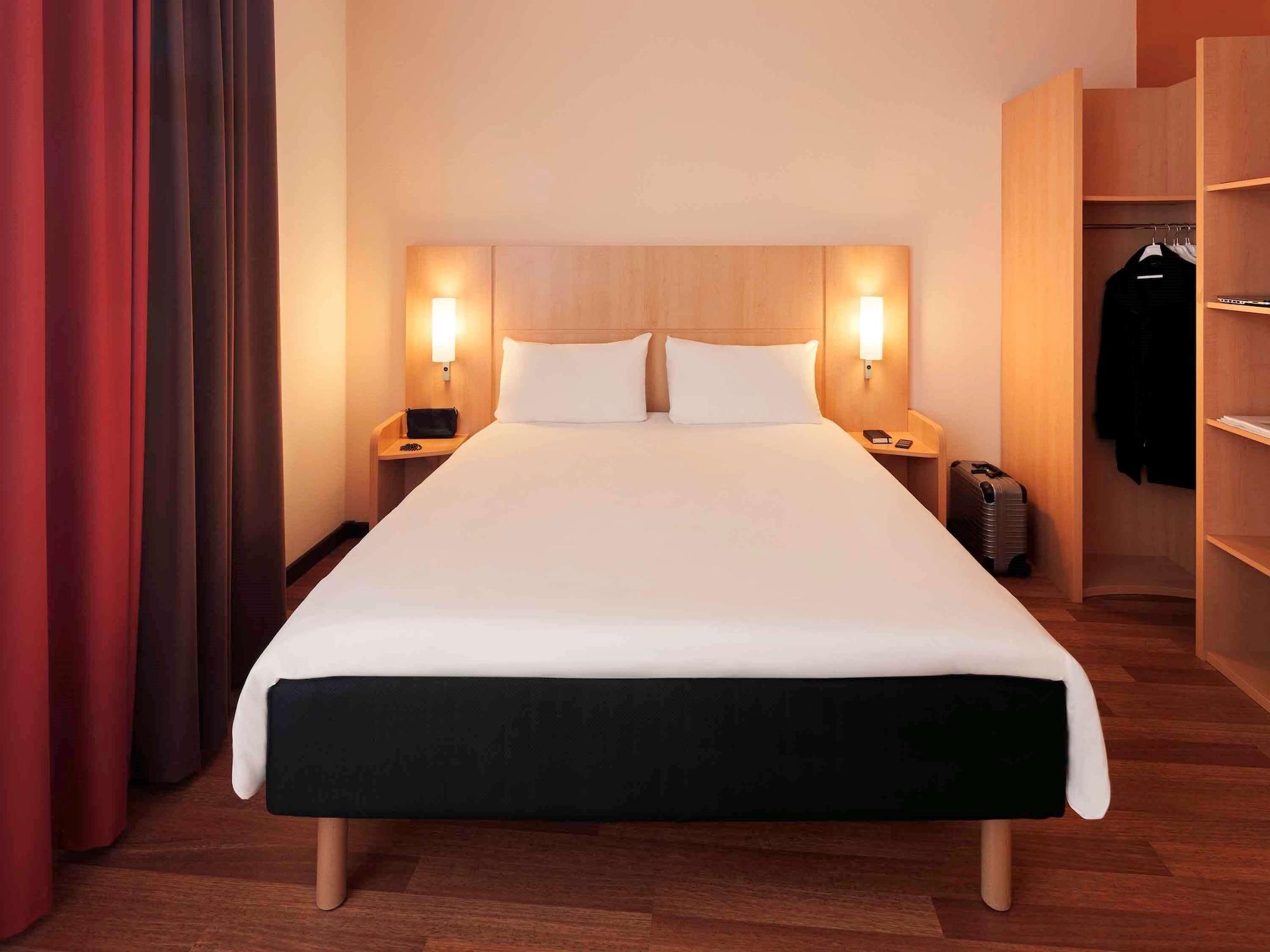 Ibis Hotel Nuernberg Altstadt מראה חיצוני תמונה