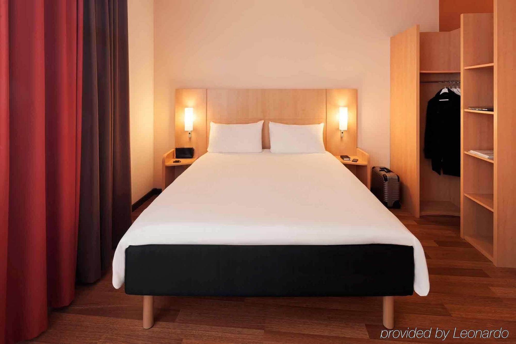 Ibis Hotel Nuernberg Altstadt מראה חיצוני תמונה