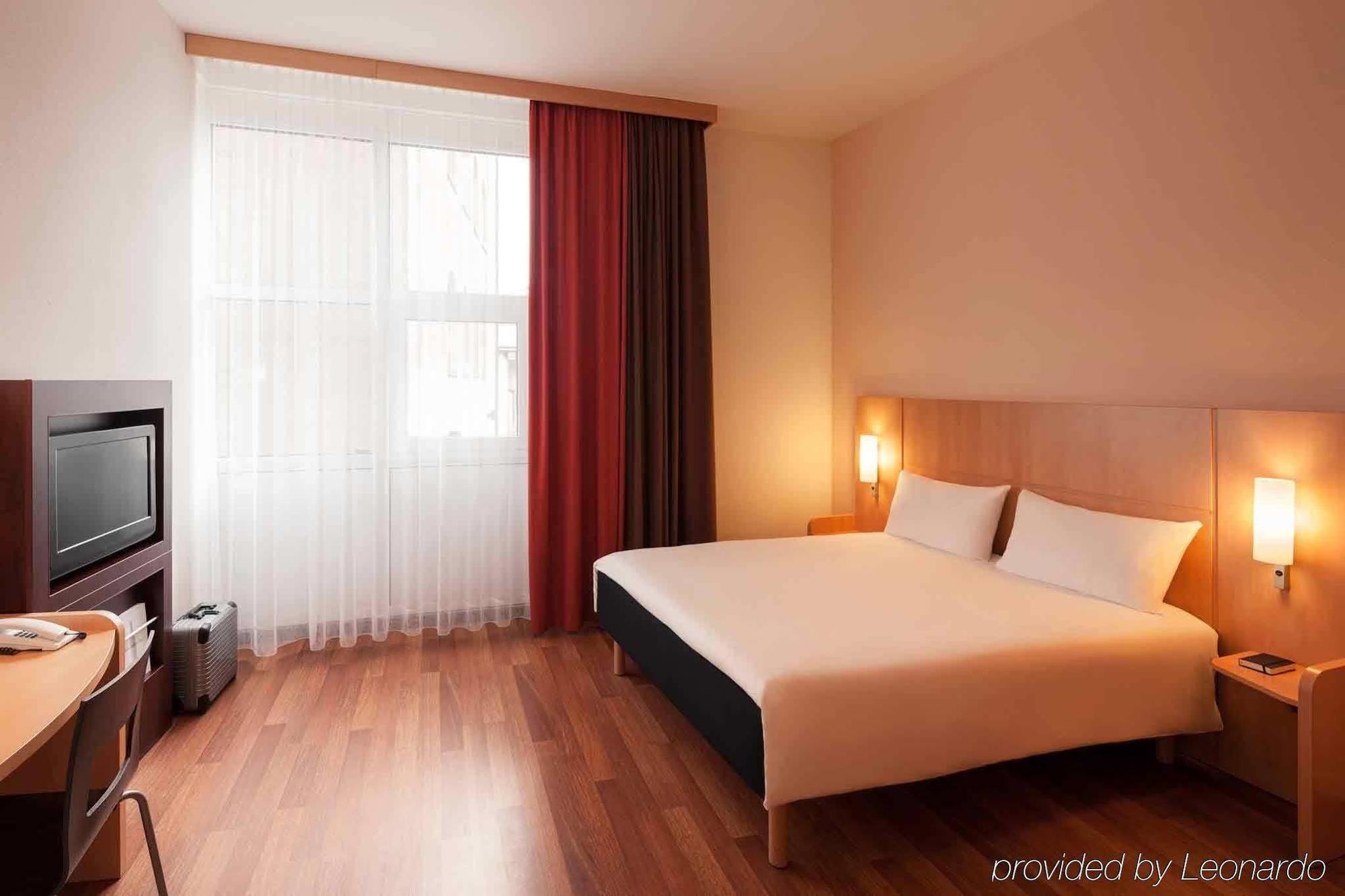 Ibis Hotel Nuernberg Altstadt מראה חיצוני תמונה