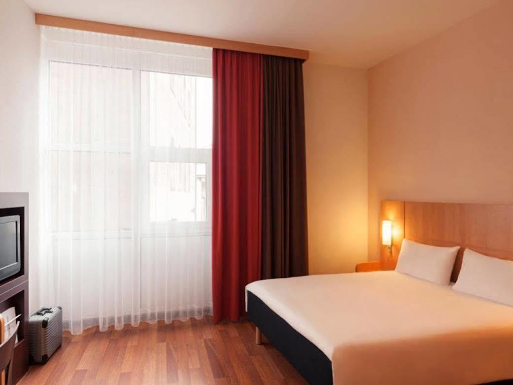 Ibis Hotel Nuernberg Altstadt מראה חיצוני תמונה